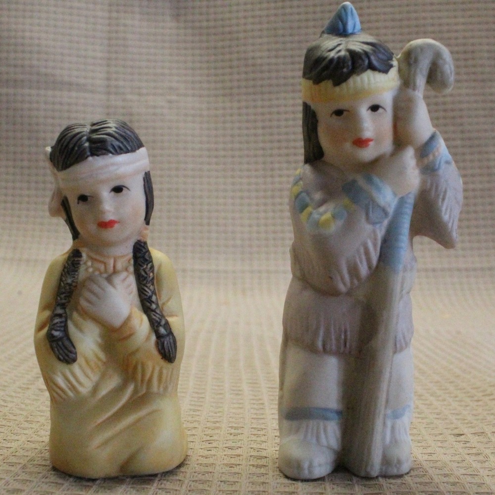Vintage 1992 HOL Ceramic Native American Figurines Set 2pc Tan Cottagecore Decor